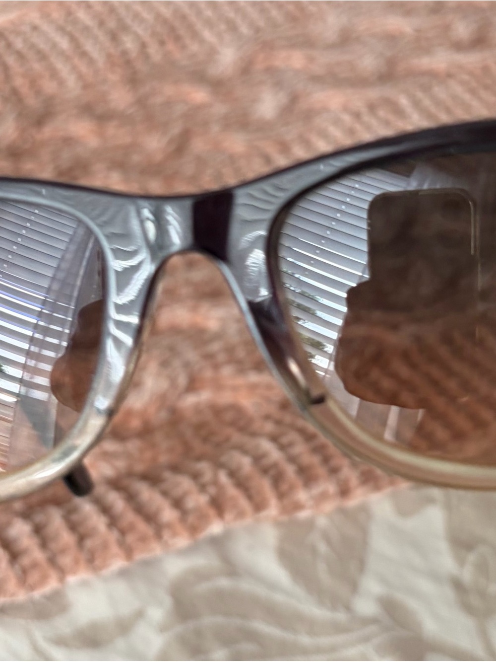 RARE - Ombré Ray-Ban Wayfarers - Picture 3 of 15